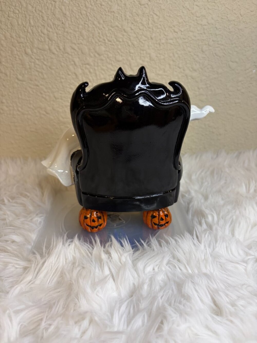 Halloween Ghost Reading Book Black Chair Pumpkin Figurine Decor NWT - Picture 5 of 8